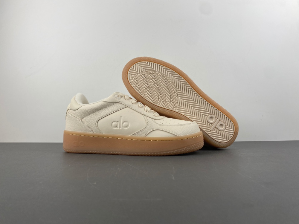 Alo Yoga Court Sneakers | 7519842219