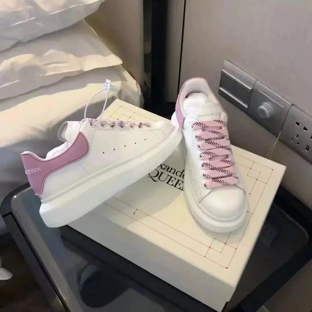Alexander McQueen Oversized Sneakers [40 styles] | 7523706568